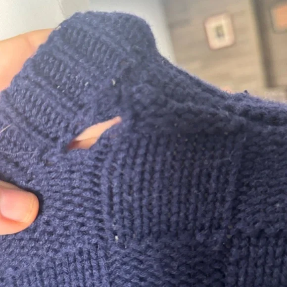 Stand basketweave cropped sweater - Picture 5 of 7